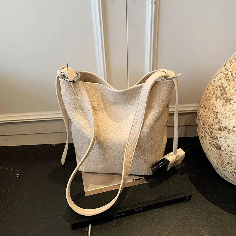 Women's Large Capacity Beige Shoulder Bag 2025