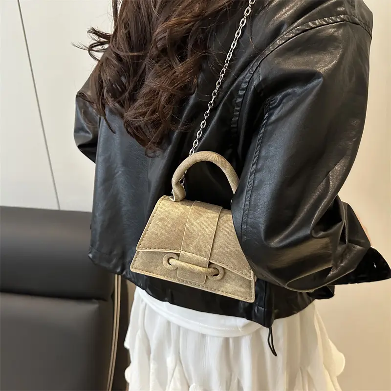 Silver Chain Crossbody Bag for Women 2025 - Image 6
