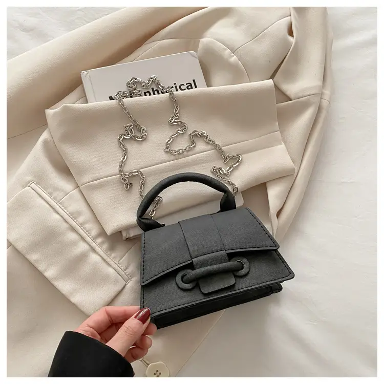 Silver Chain Crossbody Bag for Women 2025 - Image 2
