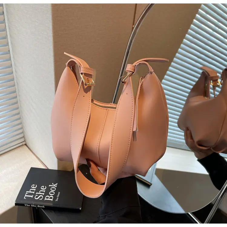 Women's Large-Capacity Crossbody Shoulder Bag Beige Leather — feature 15