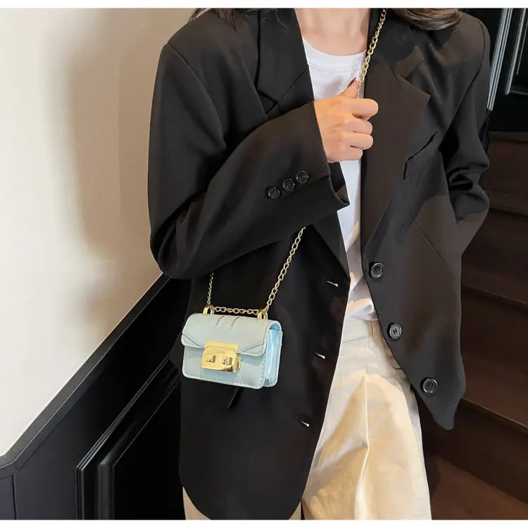 Light Blue Chain Crossbody Bag for Women — feature 14