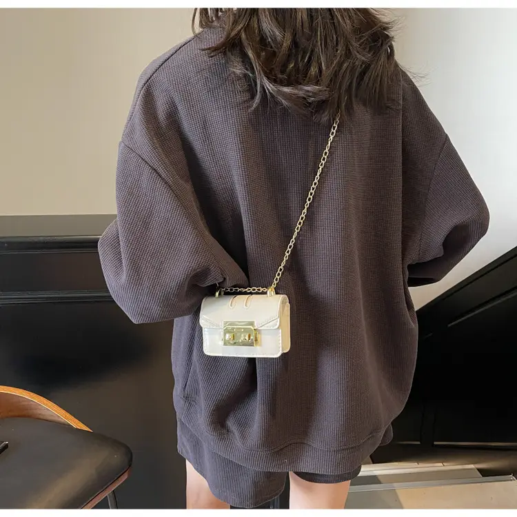 Light Blue Chain Crossbody Bag for Women — feature 20