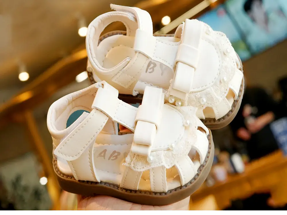 Toddler Sandals White Soft Sole 1-2Yrs — feature 3