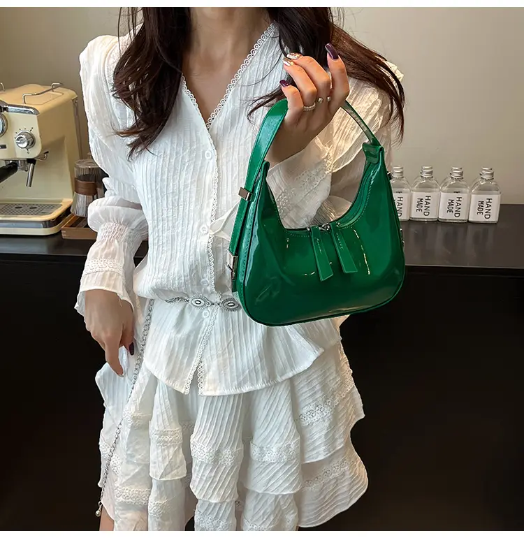 Silver High-End Shoulder Bag for Women 2025 — feature 14
