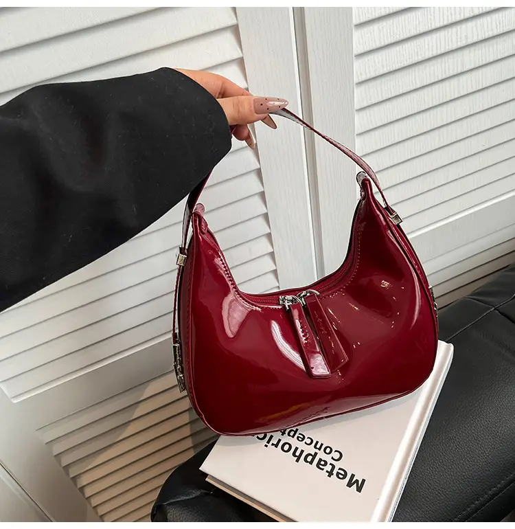 Silver High-End Shoulder Bag for Women 2025 — feature 25