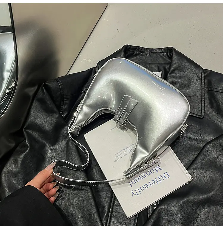 Silver High-End Shoulder Bag for Women 2025 — feature 28