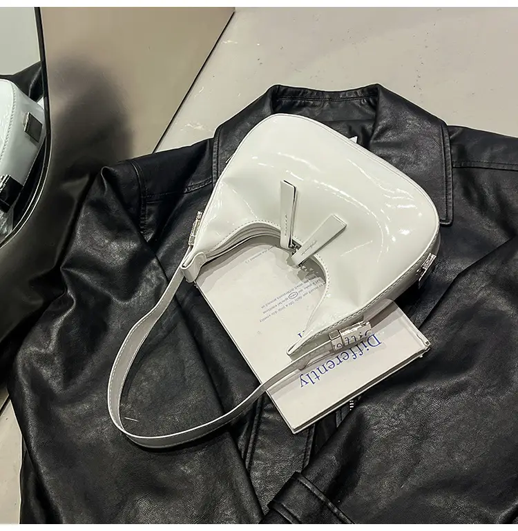 Silver High-End Shoulder Bag for Women 2025 — feature 37