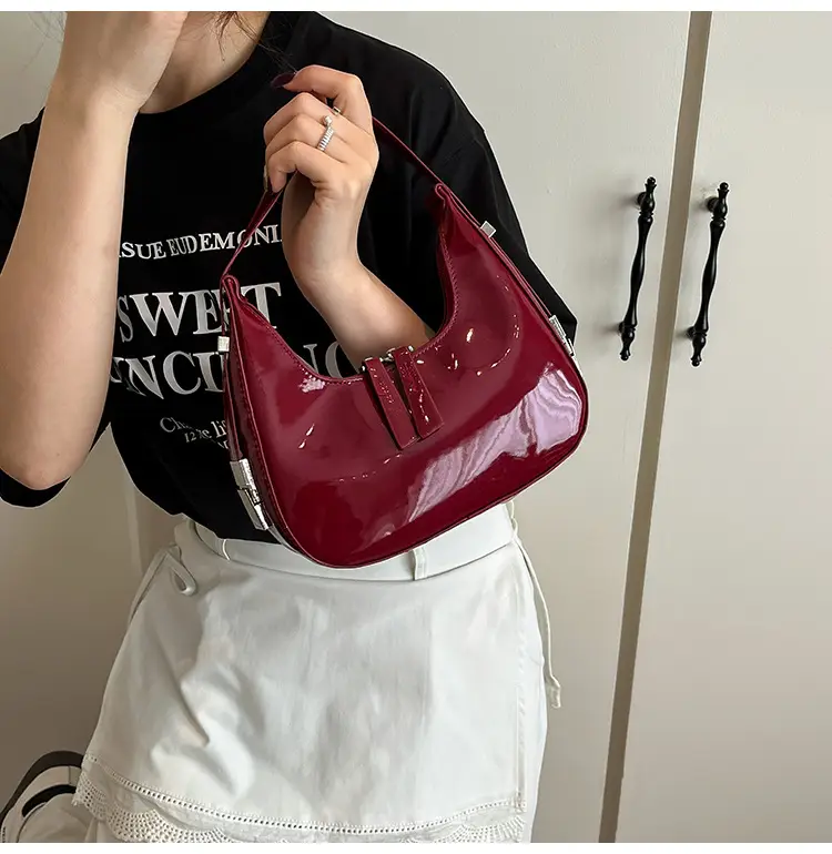 Silver High-End Shoulder Bag for Women 2025 — feature 7
