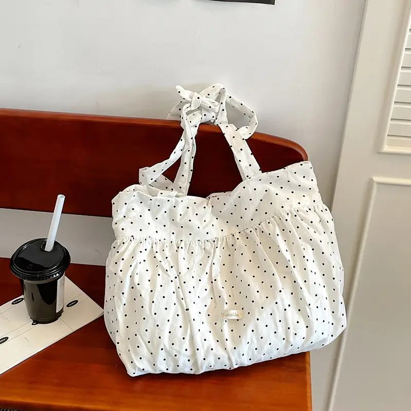Women's Korean Style Pleated Shoulder Bag Pink White — feature 13