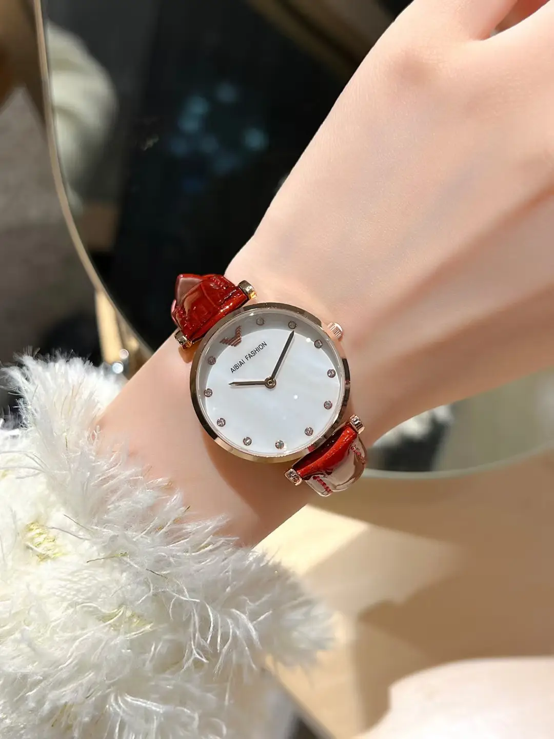 Women's Gold Plated Waterproof Watch with Crystal Dial — feature 7