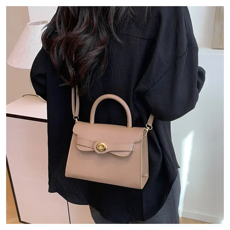 White Retro Satchel Shoulder Bag for Women 2025 — feature 16