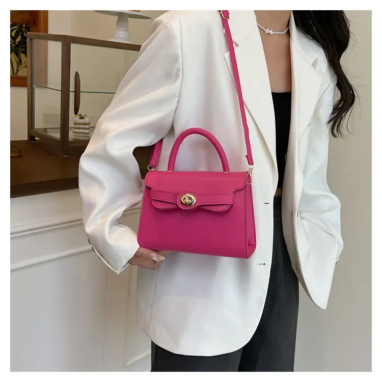 White Retro Satchel Shoulder Bag for Women 2025 — feature 9