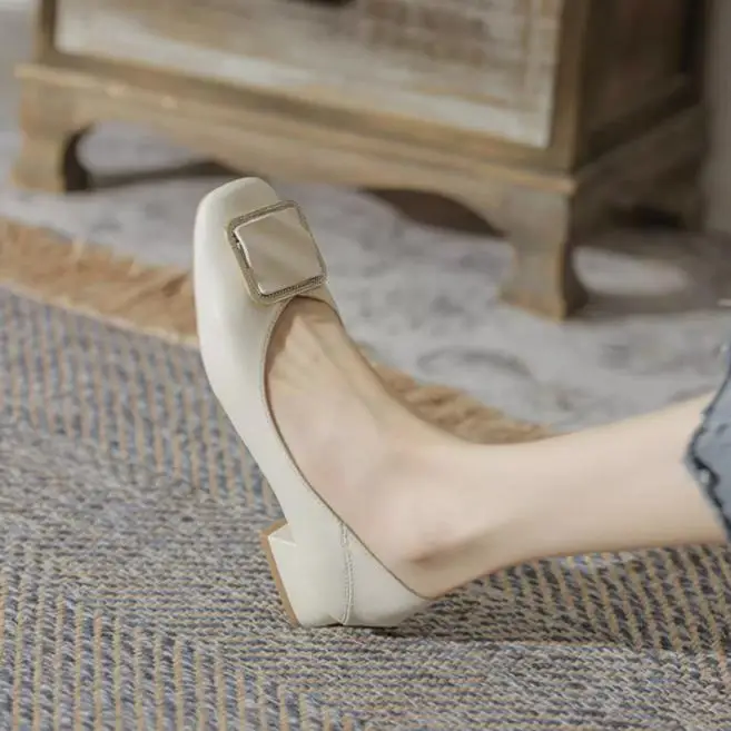 Mid-heel Single-layer Shoes Women's All-match Low-heeled Elegant Evening Breeze Milk Shoes Low-mouth Square-toe Lightweight Thick-heeled Work Shoes - Image 2
