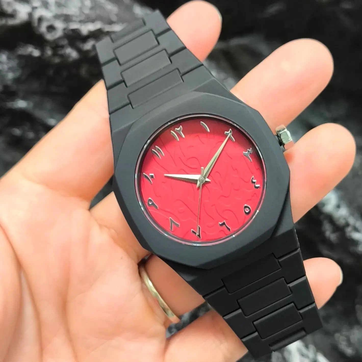 Men's Black Quartz Wristwatch with Dopamine Design