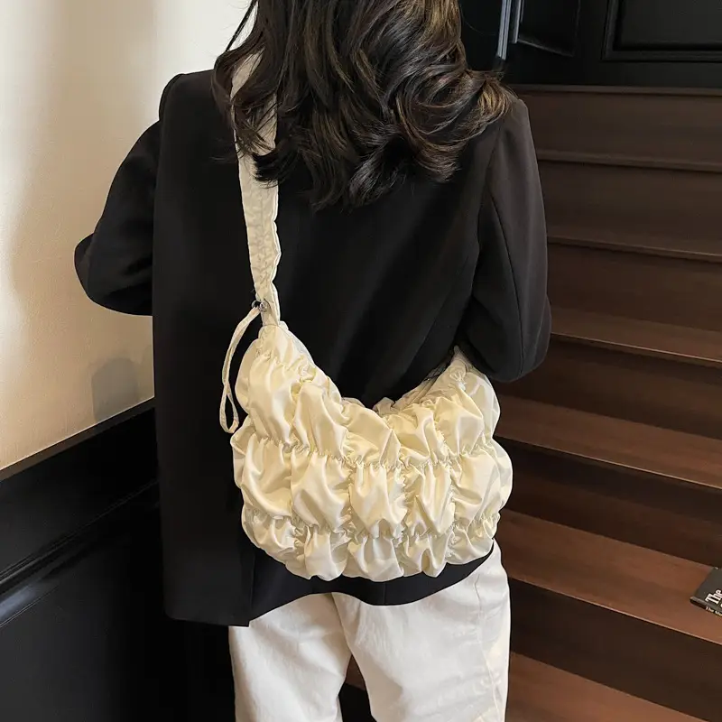 Korean Pleated Cloud Bag Women 2025 New