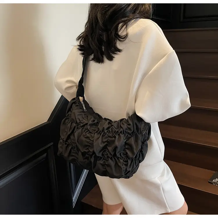 Korean Pleated Cloud Bag Women 2025 New — feature 18