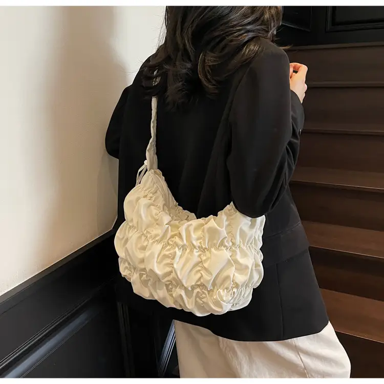 Korean Pleated Cloud Bag Women 2025 New — feature 26