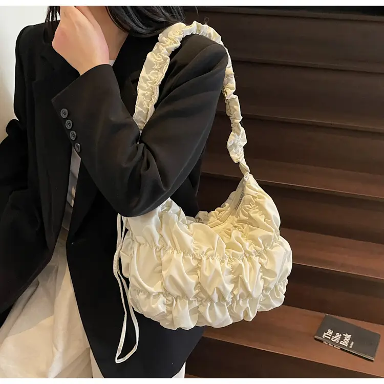 Korean Pleated Cloud Bag Women 2025 New — feature 28