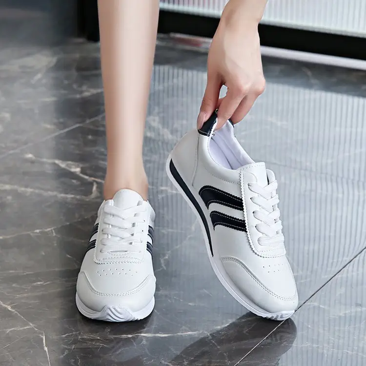 Cross-border Explosions Summer White Shoes Soft Sole All-match Forrest Gump Shoes Lace-up Casual sneaker Soft Leather Running Shoes Women's Shoes - Image 9