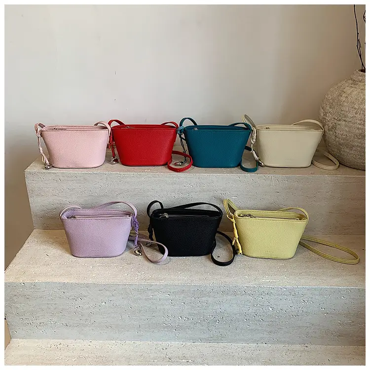 Women's Cream Mesh Shoulder Bag 2025 Commuter Crossbody — feature 2