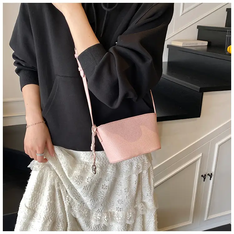 Women's Cream Mesh Shoulder Bag 2025 Commuter Crossbody — feature 22