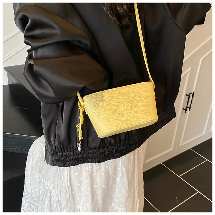 Women's Cream Mesh Shoulder Bag 2025 Commuter Crossbody — feature 29