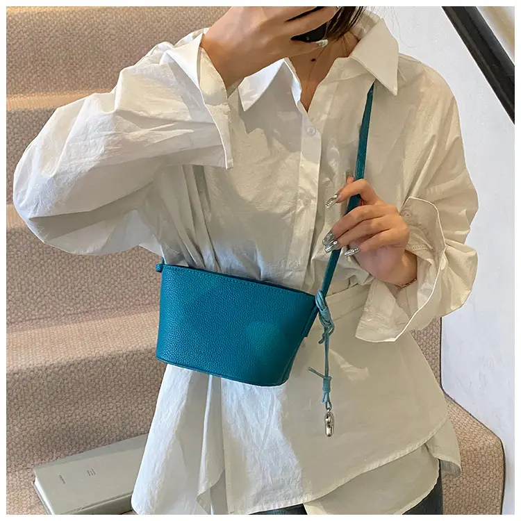 Women's Cream Mesh Shoulder Bag 2025 Commuter Crossbody — feature 47