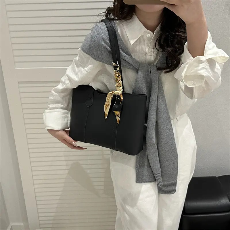 Women's Large Capacity Tote Bag Beige Spring 2025 - Image 6
