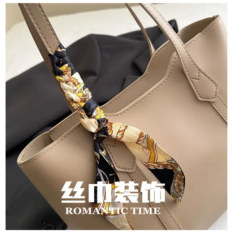 Women's Large Capacity Tote Bag Beige Spring 2025 — feature 5