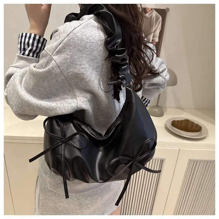 White Pleated Crossbody Bag for Women 2025 Spring — feature 19