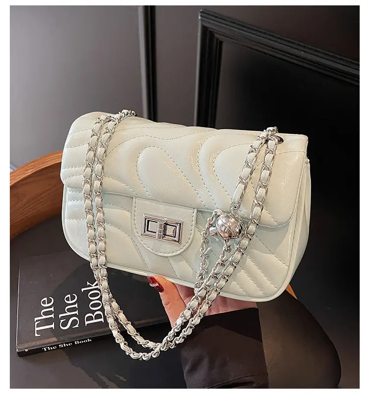 Light Green Embroidery Crossbody Bag with Silver Chain — feature 2