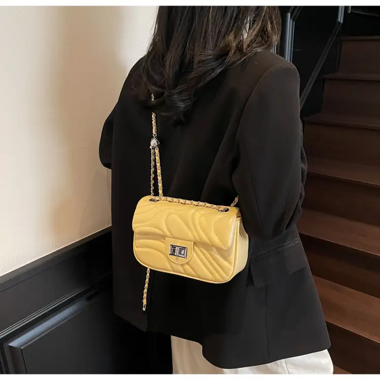 Light Green Embroidery Crossbody Bag with Silver Chain — feature 23