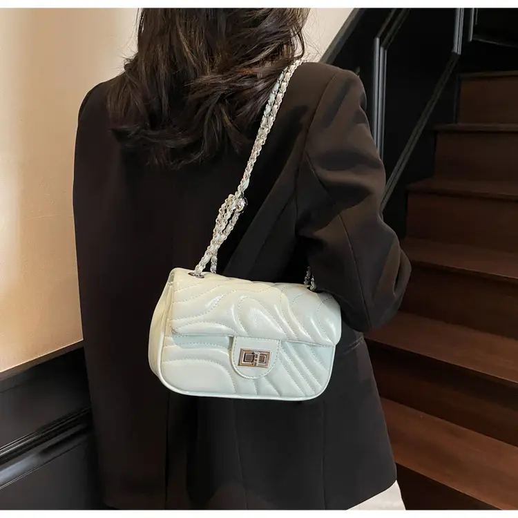 Light Green Embroidery Crossbody Bag with Silver Chain — feature 25