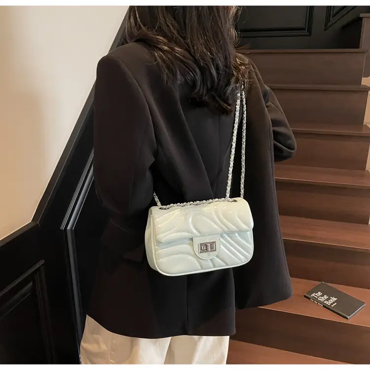 Light Green Embroidery Crossbody Bag with Silver Chain — feature 32
