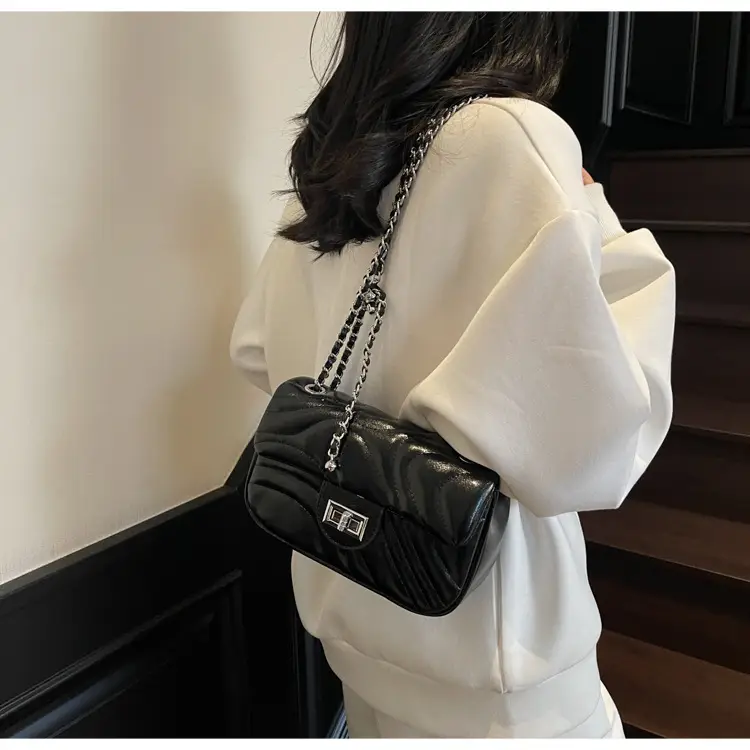 Light Green Embroidery Crossbody Bag with Silver Chain — feature 34