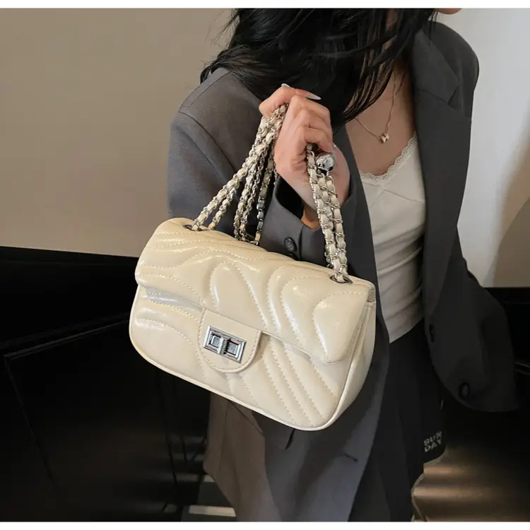 Light Green Embroidery Crossbody Bag with Silver Chain — feature 42
