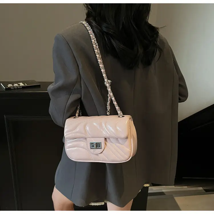 Light Green Embroidery Crossbody Bag with Silver Chain — feature 48