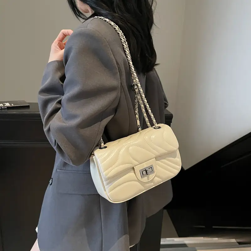 Light Green Embroidery Crossbody Bag with Silver Chain - Image 5