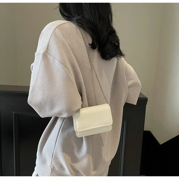 Pink Croc Leather Chain Shoulder Bag for Women — feature 31