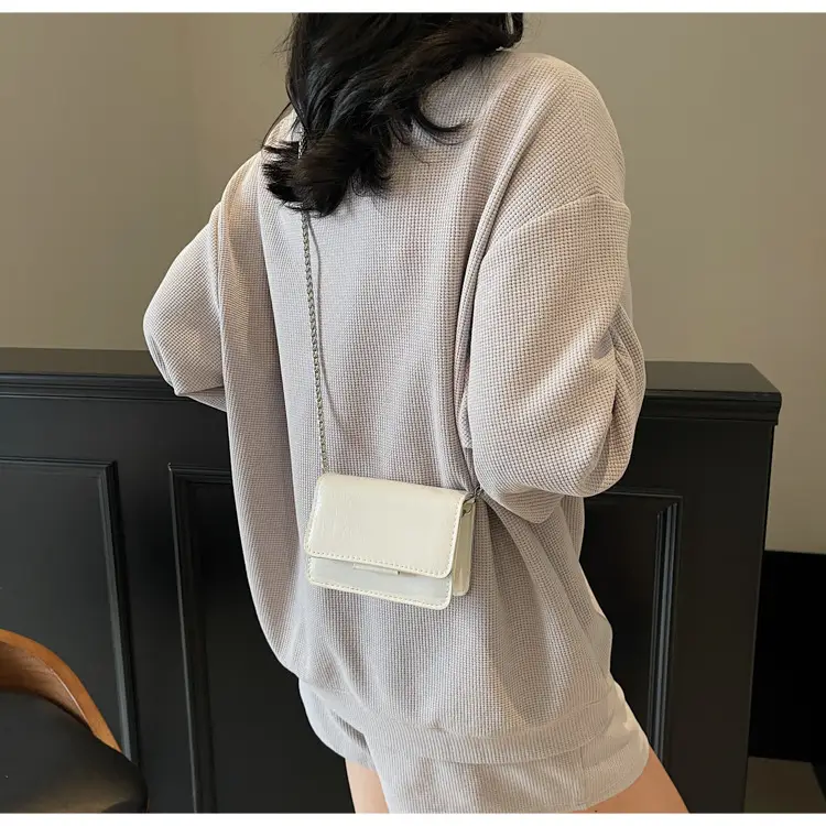 Pink Croc Leather Chain Shoulder Bag for Women — feature 34