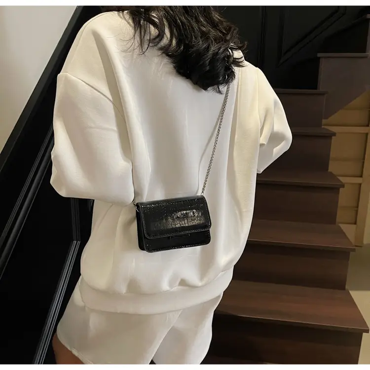 Pink Croc Leather Chain Shoulder Bag for Women — feature 39