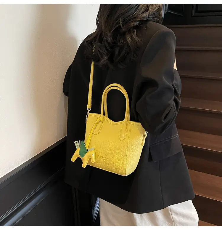 Women's Textured Bucket Bag Cream 2025 New Arrival — feature 28