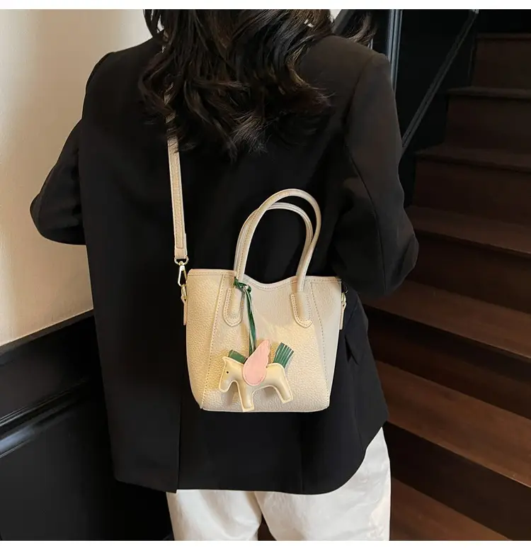 Women's Textured Bucket Bag Cream 2025 New Arrival — feature 31