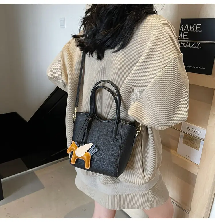 Women's Textured Bucket Bag Cream 2025 New Arrival — feature 36