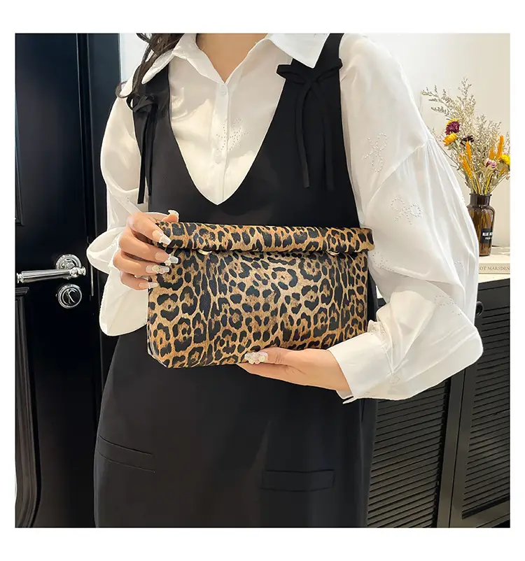 Leopard Print Crossbody Bag for Women 2025 — feature 15