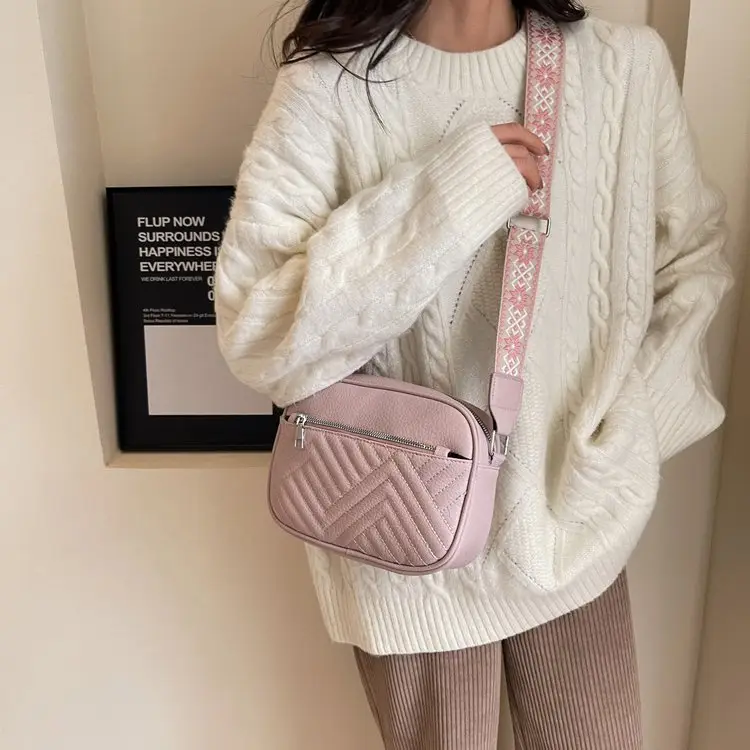 White Crossbody Bag with Leopard Strap for Women — feature 28