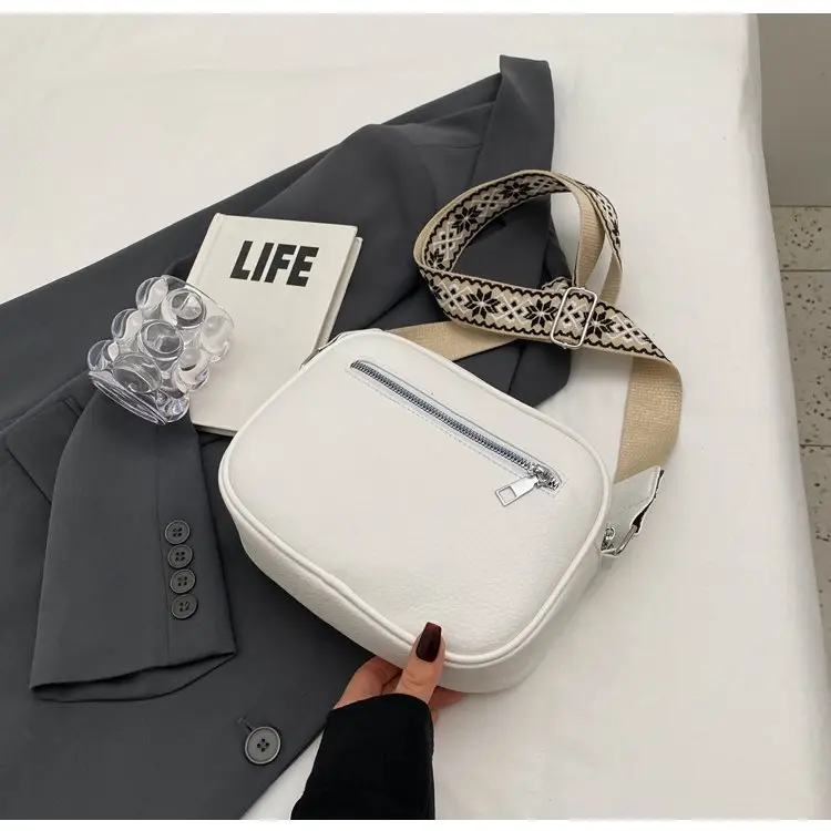 White Crossbody Bag with Leopard Strap for Women — feature 4