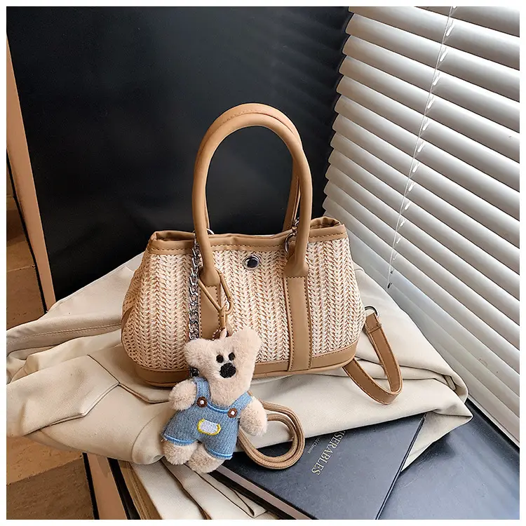 Women Straw Handbag with Cute Bear Design — feature 19
