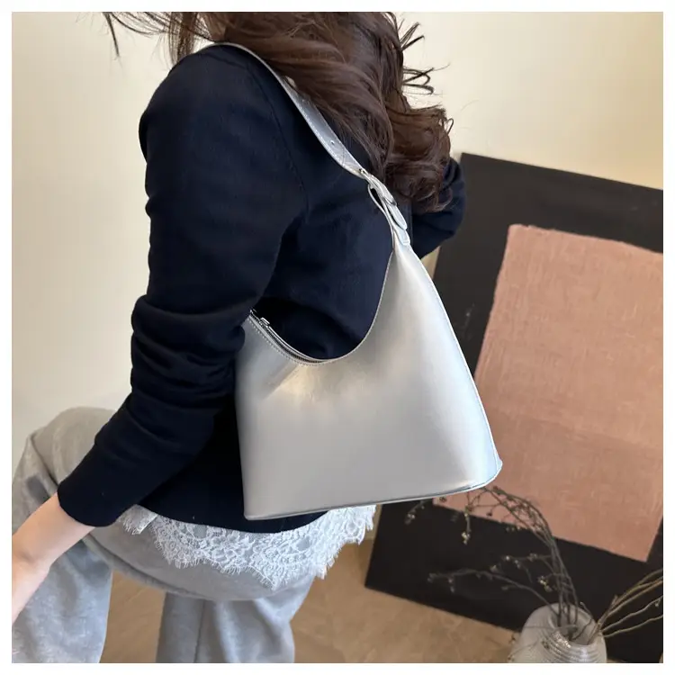Green French Niche Shoulder Bag for Women — feature 13