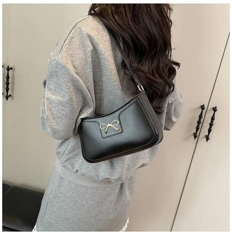 White Bow Shoulder Bag for Women Luxury Leather Commuter — feature 13